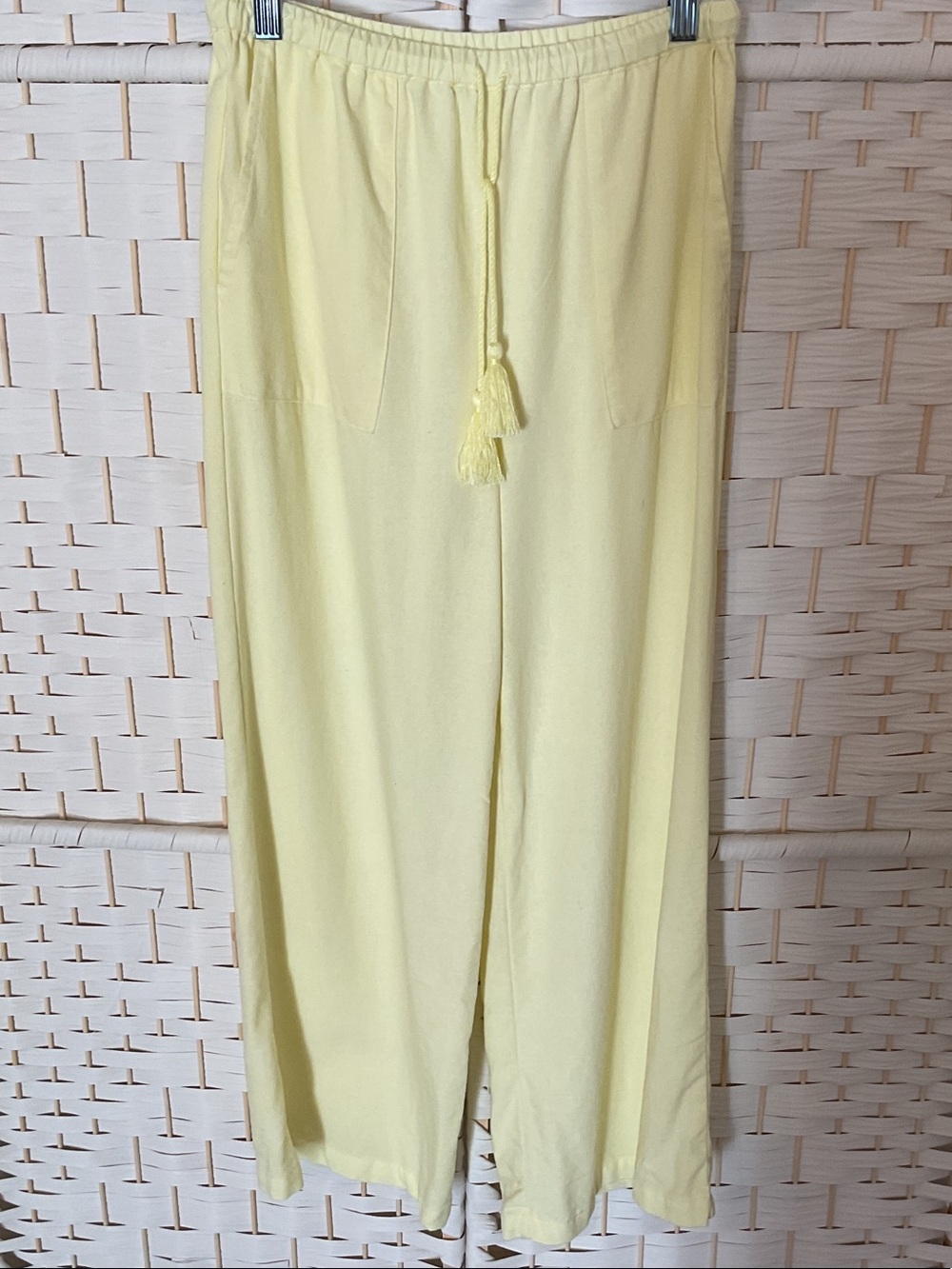 Love Tree Pale Yellow Elastic Waist Pants